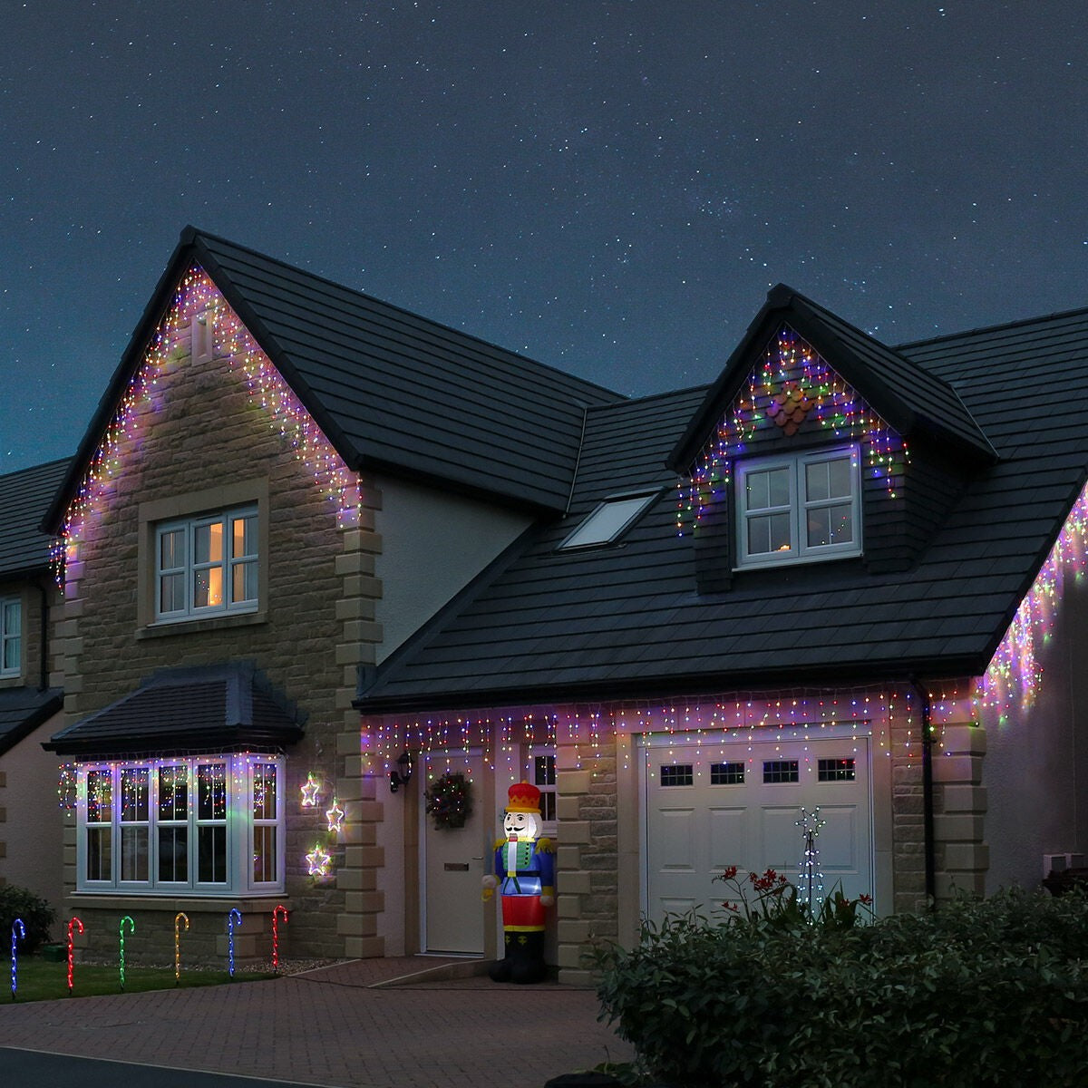 Instalatie pentru Craciun - franjuri, 12 metri interconectabila , 8 jocuri de lumini