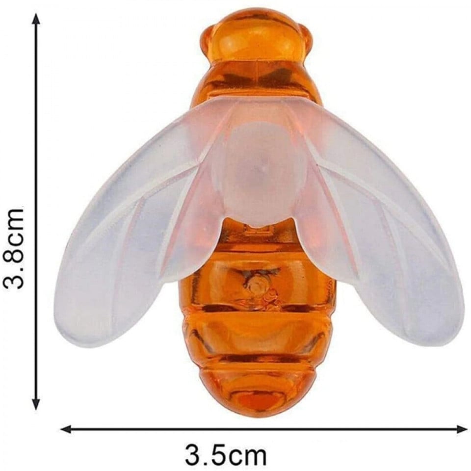 Instalatie cu panou solar si 50 albinute